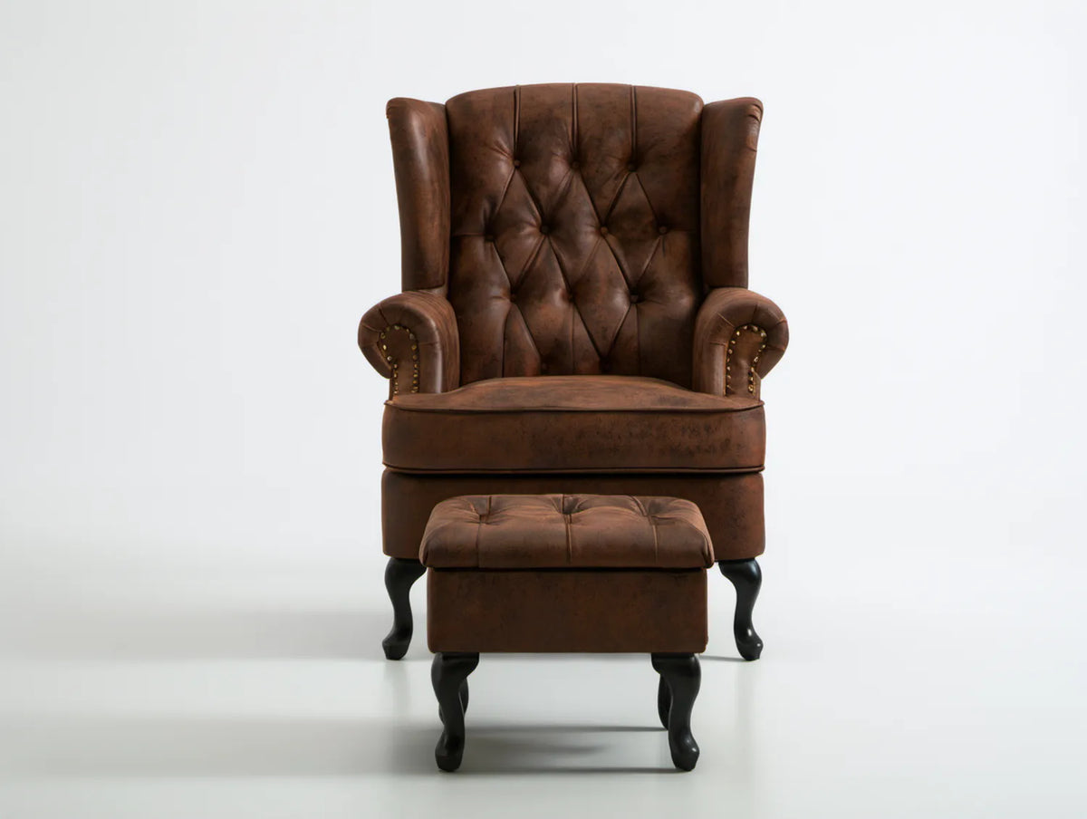 Brązowy fotel uszak Chesterfield ze skóry syntetycznej PU z podnóżkiem, 82 × 92 × 108 cm
